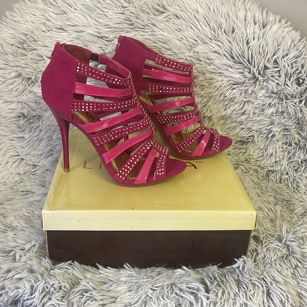 COPY - COPY - Liliana pink heels sandals size 6